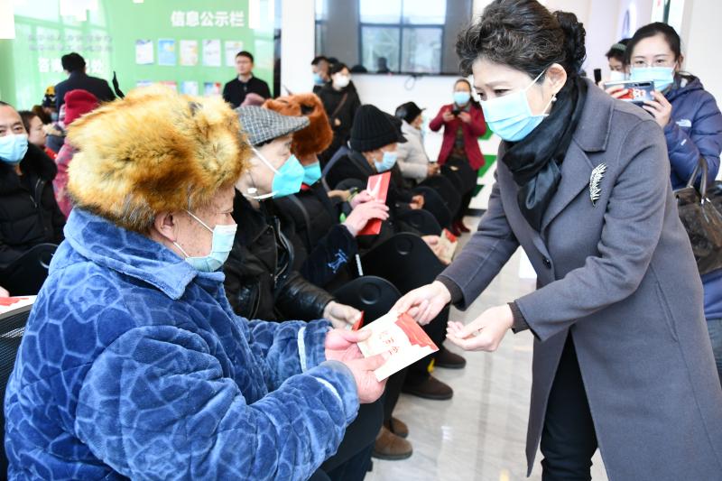 李亚莲带队赴盐亭开展春节走访慰问活动